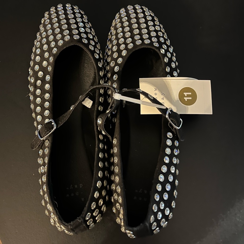 A New Day Black Mary Jane Flats with Silver Crystal Studs NEW Size 11